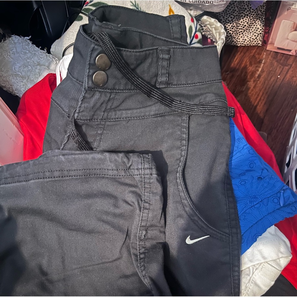 NIKE DRYFIT CARGO PANTS
